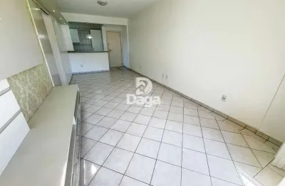 Apartamento 2 dormitórios, sendo 1 suite - Beira mar norte - Florianópolis