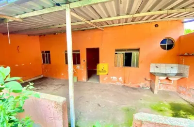 Casa de 2 quartos a venda, área a ser explorada para venda no parque independência