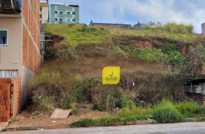 Terreno à venda na Rua Paulo Afonso Tristão, 6, Vivendas da Serra, Juiz de Fora
