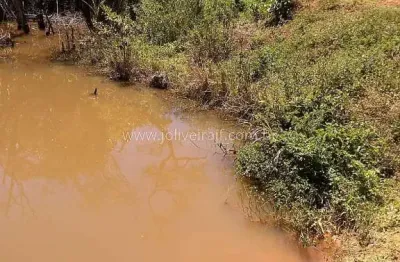 Excelente granja, sem benfeitorias, só terreno. medindo 5.000m², (semi-plana) na invernada, em torreões.