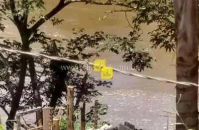 Excelentes terrenos no goiabinha, depois de goiabal em monte verde dando fundos para o rio do peixe.