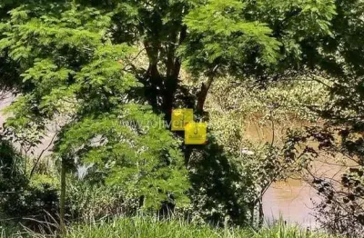 Excelente terreno no goiabinha, depois de goiabal em monte verde dando fundos para o rio do peixe.