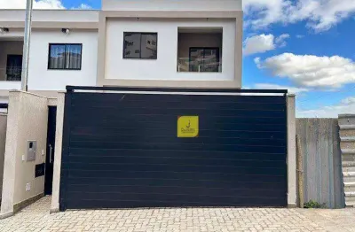 Ampla casa com 3 quartos (2 suítes), 2 vagas e quintal no fontesville