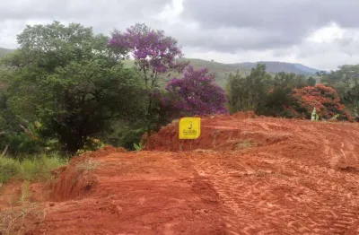 Excelente terreno, com 3850 m², já com escritura e registro, no recanto dos lagos, próximo ao bairro grama.