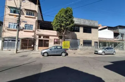 Casa com 3 dormitórios à venda, 300 m² por r$ 350.000 - mariano procópio - juiz de fora/mg.