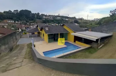Belíssima oportunidade! casa com 4/4 (sendo 3 suítes), com piscina, áreas gourmet interna e externa, e 12 vagas cobertas - no parque jardim da serra.