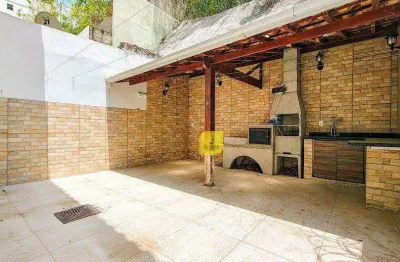 Casa com 3 quartos (suíte), espaço gourmet, quintal e 2 vagas no são pedro