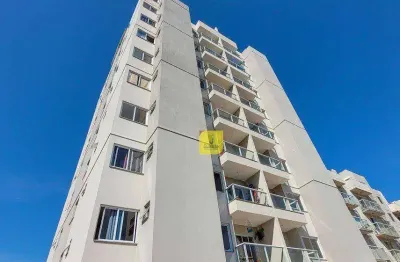 Apto com 2 quartos (suíte), varanda, garagem e elevador no aeroporto