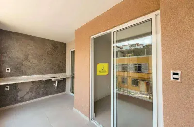 Aptos com 2 quartos, suíte, varanda gourmet, garagem e elevador no santa catarina