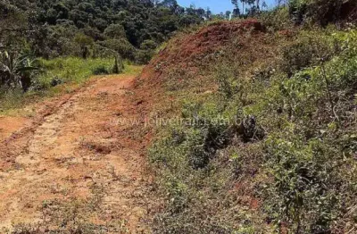 Excelente granja, sem benfeitorias, só terreno. medindo 5.000m², (semi-plana) na invernada, em torreões.