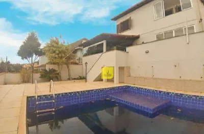 Casa com 3 dormitórios à venda, 240 m² por r$ 900.000,00 - alto dos pinheiros - juiz de fora/mg