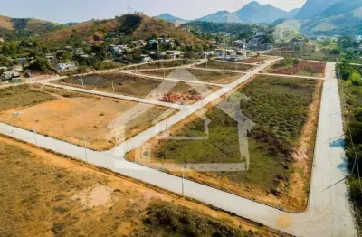 Terreno à venda em São José, Santana do Paraíso 