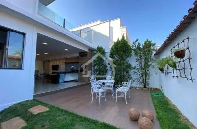 Casa no cariru, ipatinga - 4 quartos, 2 suítes, varanda gourmet e área privativa de 358,55 m²