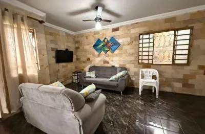 Casa à venda na frente em ipatinga (imbaúbas) – 4 quartos, financiamento disponível