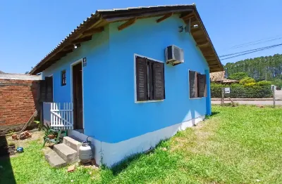 Casa com 2 quartos à venda na Rua Noel Guarany, 940, Jardim dos Lagos, Guaíba