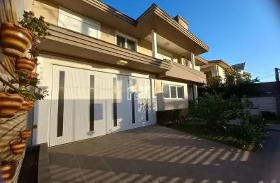 Casa com 3 quartos à venda no Centro, Guaíba 