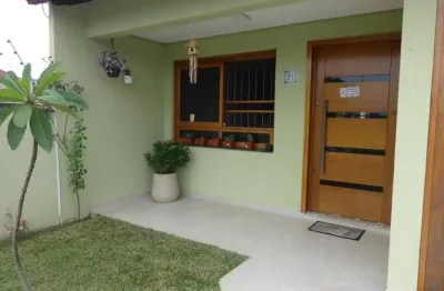 Casa com 4 quartos à venda na Avenida Vinte de Setembro, 126, Centro, Guaíba