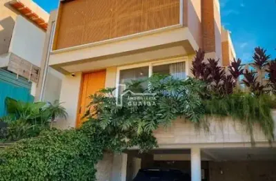 Excelente casa a venda em condominio fechado no reserva das figueira -guaiba