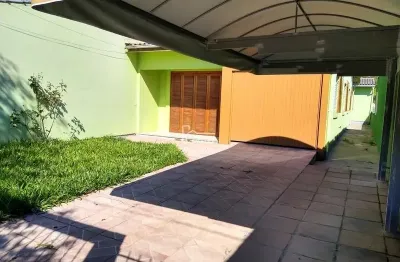 Casa com 3 quartos à venda na Avenida Vinte de Setembro, 280, Alegria, Guaíba