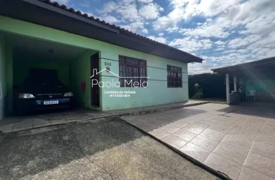 Excelente casa, com 4 quartos amplo terreno de esquina na cidade industrial