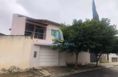 Casa com 4 quartos à venda na Rua Fernando Flores, 54, Alto Maron, Vitória da Conquista