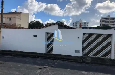 Casa com 3 quartos à venda na Rua Doutor Raimundo Bahia da Nova, 7, Candeias, Vitória da Conquista