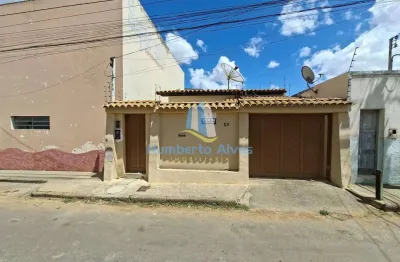 Casa com 3 quartos à venda na Travessa Padre Anchieta, 18, Alto Maron, Vitória da Conquista