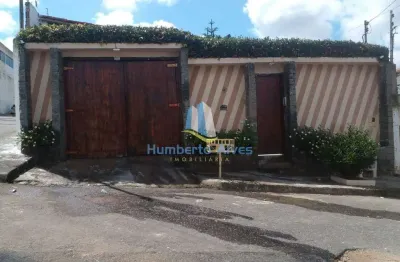 Casa com 3 quartos à venda na Rua Albatroz, 50, Guarani, Vitória da Conquista