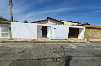 Casa com 3 quartos para alugar na Rua Eny Guimarães, 7, Candeias, Vitória da Conquista