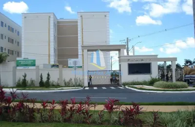 Apartamento com 2 quartos para alugar na Avenida Dário Ciacci, 705, Candeias, Vitória da Conquista