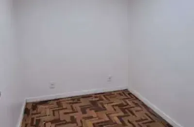 Sala comercial, 2 salas, recepção, sala de espera, banheiro, ar split. calçadão