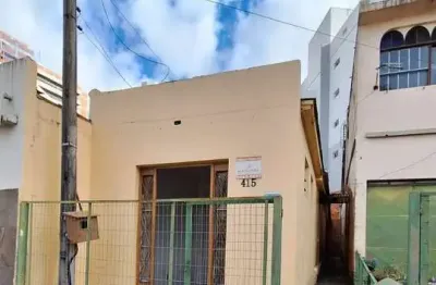 Casa com 2 quartos para alugar na ✅Casa, Rua São Francisco, Próximo Centro E A Ufn., 415, Nossa Senhora do Rosário, Santa Maria