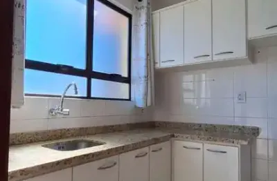Apartamento 2 dormitórios com sacada fechada cozinha planejada, centro, santa ma