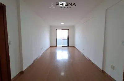 Apartamento 3 dormitórios, 1 suíte, garagem, próx ao forum de santa maria/rs