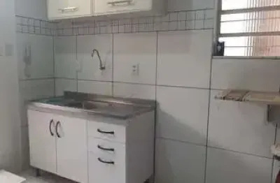 Kitnet mobiliado, próx. a parada para ufsm, centro de santa maria/rs