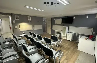 Casa comercial - bairro lourdes - 6 salas, pátio, 3 banheiros, depósito