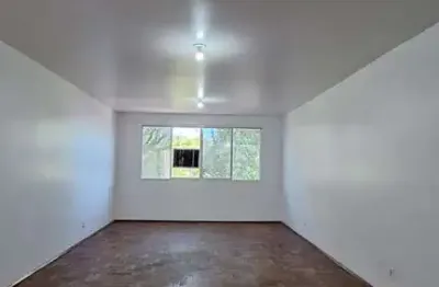 Apartamento amplo 3 dormitórios com ar condicionado região central de santa mari