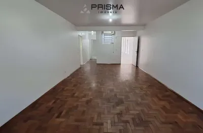 Apartamento amplo 3 dormitórios com ar condicionado região central de santa mari