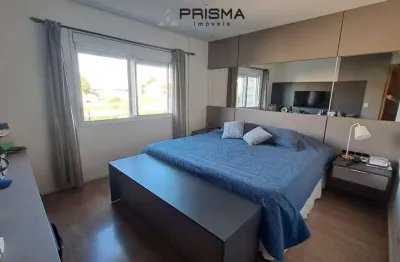 2 dormitórios mobiliado, sacada, lareira, churrasqueira, box garagem para 2 carr