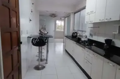 Apartamento 3 dormítorios amplo com garagem região central de santa maria - rs