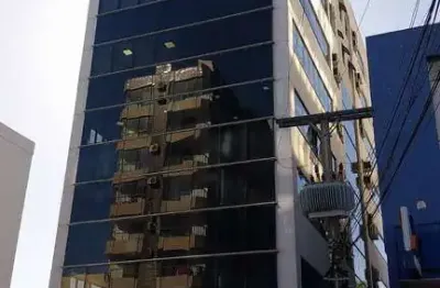 Sala comercial de 2 ambientes com terraço próx ao fórum bairro dores santa maria