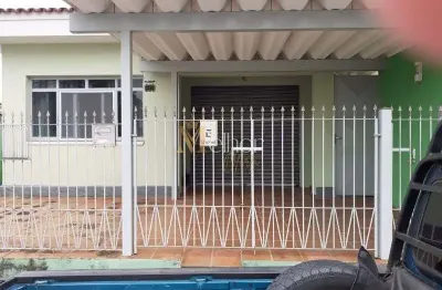 Casa com 2 quartos à venda na Rua Padre Feliciano Grande, 130, Alvinópolis, Atibaia