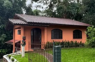 Chácara na divisa entre garuva e guaratuba - com rio aos fundos