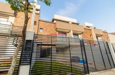 Residencial rinelli iv - sobrado de frente pra rua com 3 quartos, 1 suíte, terraço, 2 vagas, curitiba-pr, bairro uberaba. entrada facilitada!