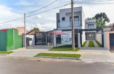Sobrados novos com acabamento de alto padrão à venda no bairro uberaba-curitiba-pr.