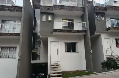 Sobrado de alto padrão à venda - residencial saint etienne - uberaba - curitiba.