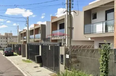 Imperdível sobrado à venda em curitiba-pr, bairro uberaba! 3 quartos, 1 suíte, 2 salas, 3 banheiros, 3 vagas, 125m².
