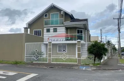 Imperdível sobrado à venda em curitiba-pr, bairro cajuru! com 4 quartos, 2 suítes, 1 sala, 4 banheiros e 4 vagas de garagem.