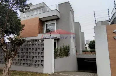 Sobrado à venda em curitiba-pr, bairro mossunguê: 3 quartos, sendo 1 suíte, 2 salas, 3 banheiros, 3 vagas, 153,33m². aproveite!