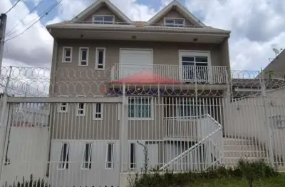 Imóvel de alto padrão com 3 quartos e 6 vagas de garagem na guabirotuba, curitiba-pr